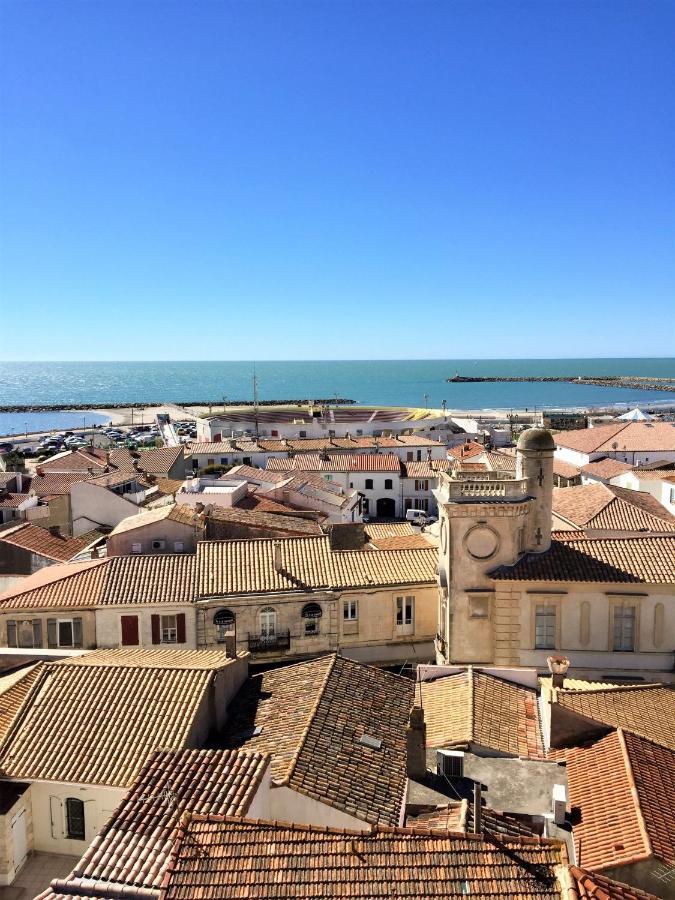 Hotel Lou Marques แซ็งต์-มารี-เดอ-ลา-แมร์ ภายนอก รูปภาพ
